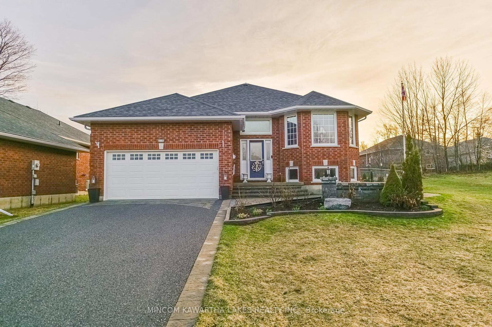 218-lorne-court-selwyn-ontario-x13005210