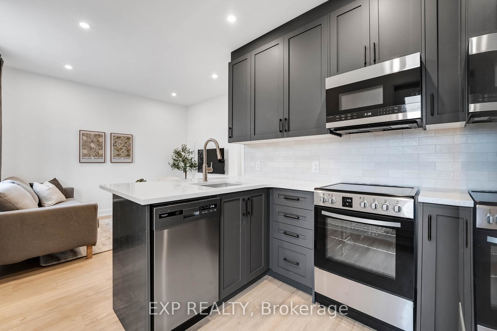 887-somerset-street-w-ottawa-ontario-x13005274
