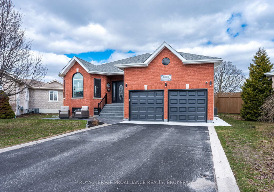688-chadwick-court-kingston-ontario-x13005478