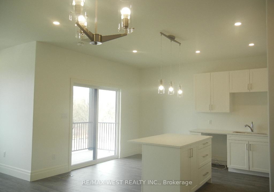 97-buchanan-street-prince-edward-county-ontario-x13005576