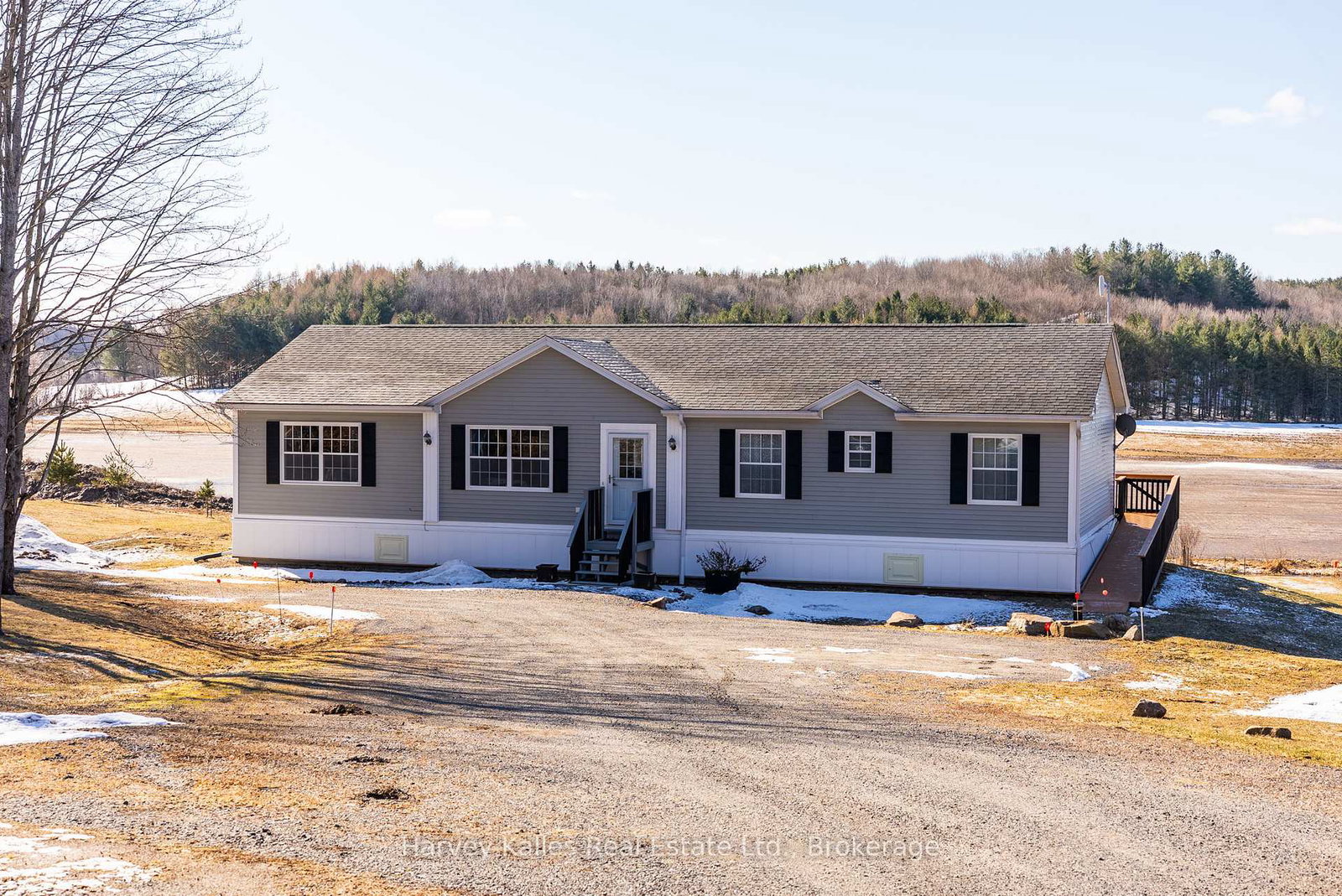 1120-shea-road-muskoka-lakes-ontario-x13005724