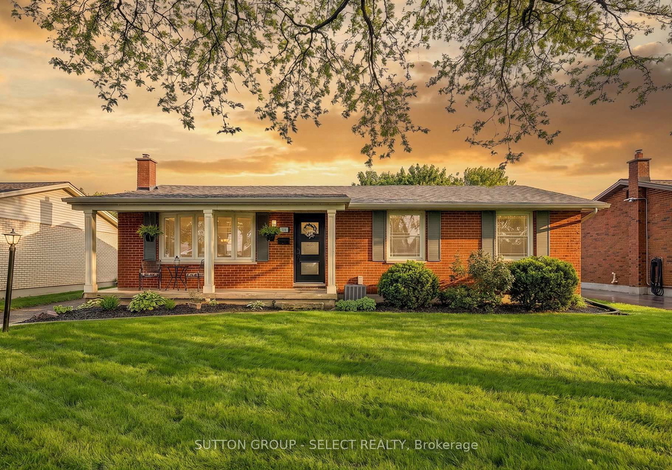 116-downing-crescent-london-south-ontario-x13005752