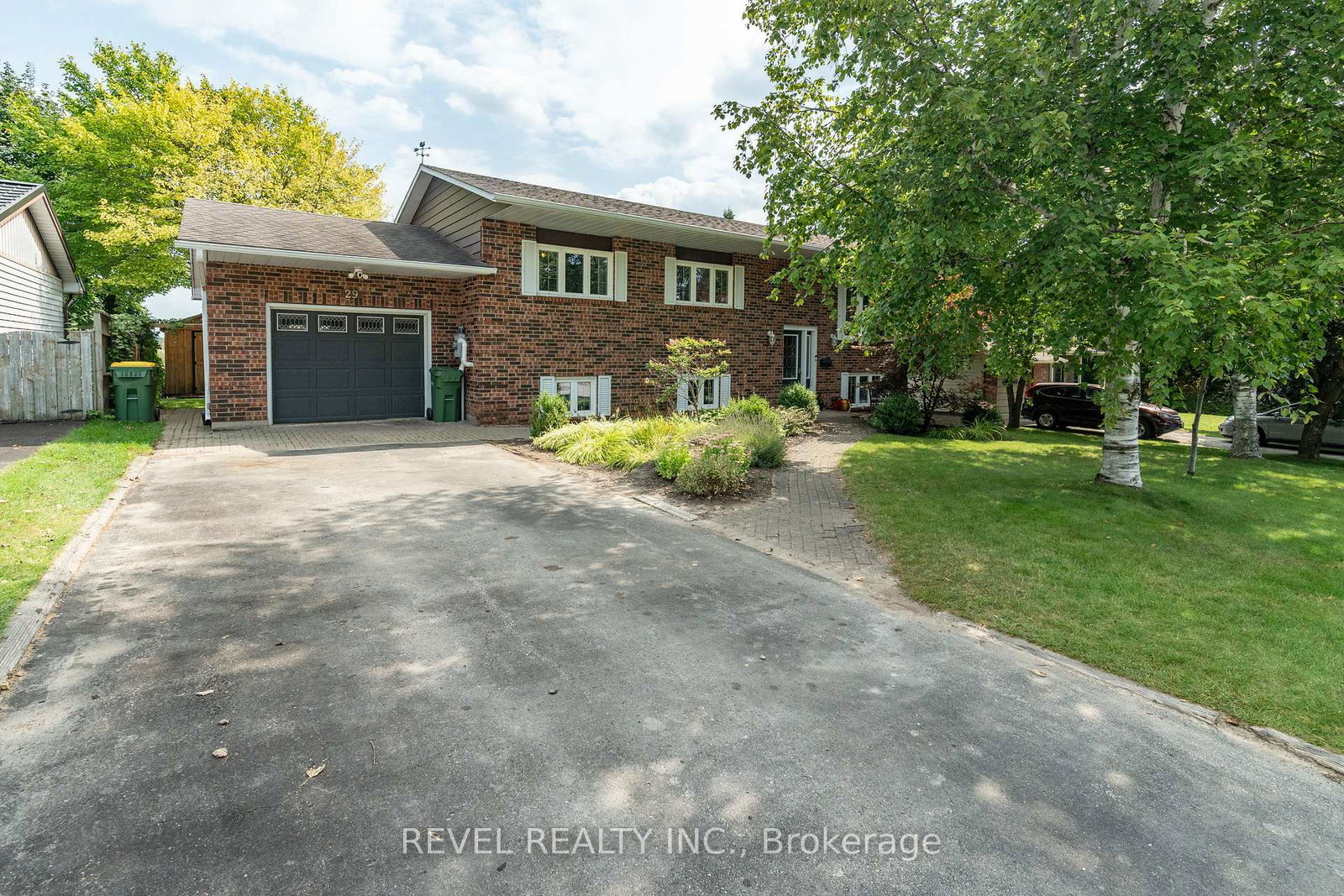 29-armstrong-crescent-grey-highlands-ontario-x13005804