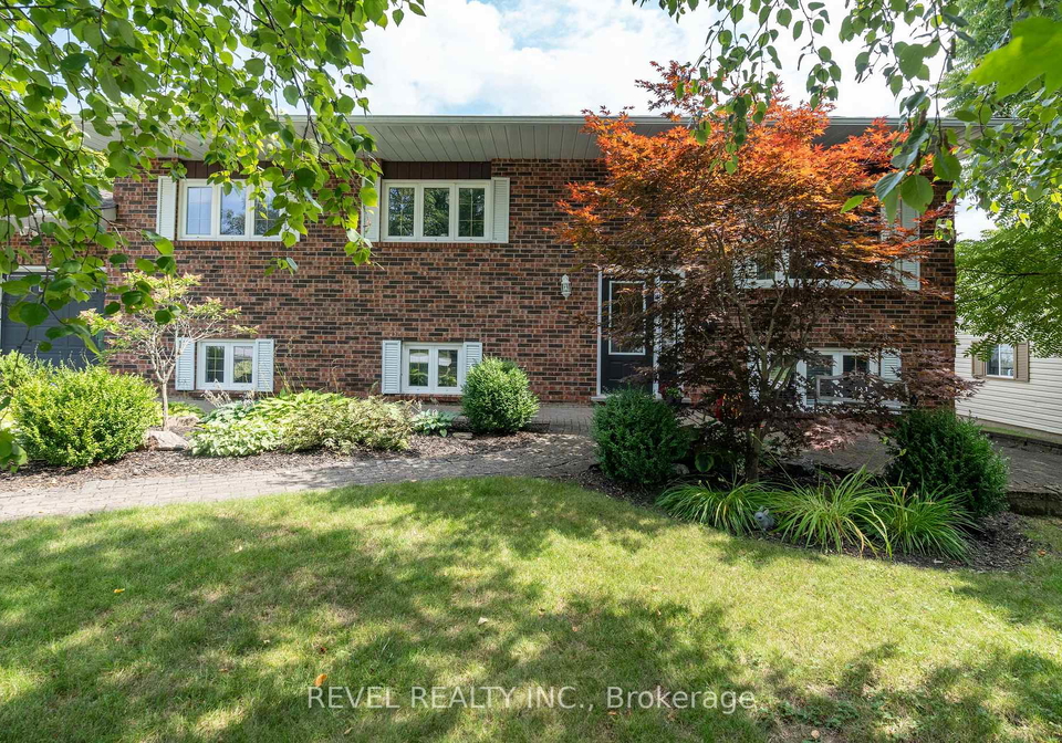29-armstrong-crescent-grey-highlands-ontario-x13005804