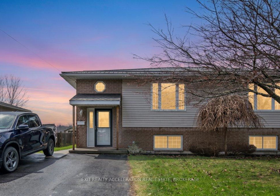 105-pearl-street-deseronto-ontario-x13005824