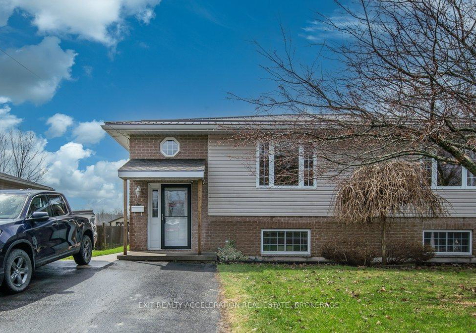 105-pearl-street-deseronto-ontario-x13005824