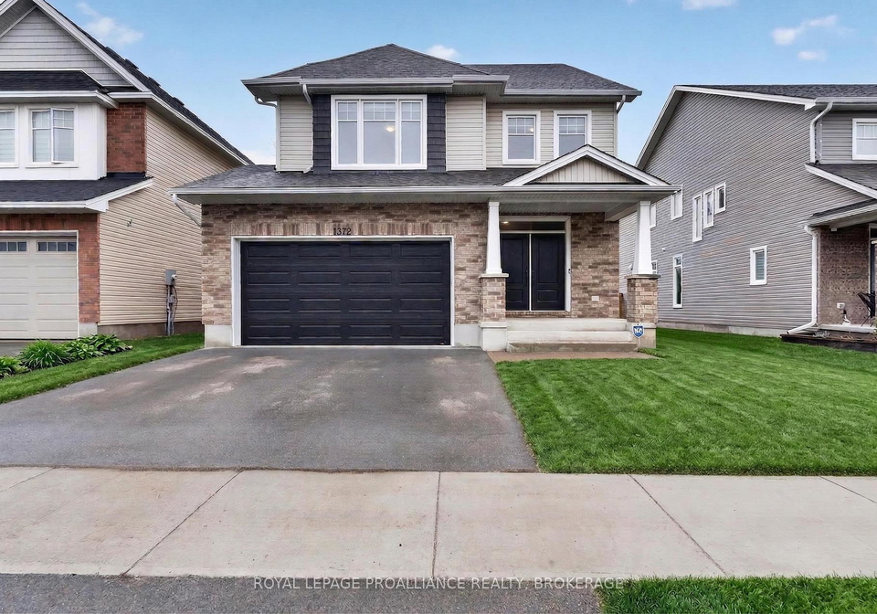 1372-monarch-drive-kingston-ontario-x13005828
