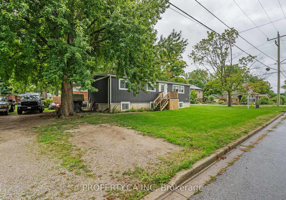 190-ann-street-north-middlesex-ontario-x13005882