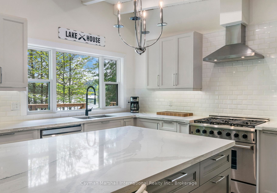 1011-white-pine-road-lake-of-bays-ontario-x13006080