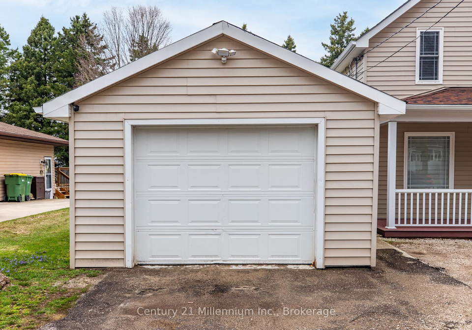 124-lorne-street-grey-highlands-ontario-x13006406