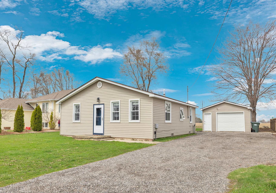 1030-oak-avenue-kingsville-ontario-x13006560