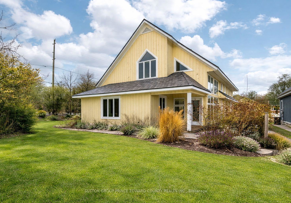 4-carla-court-prince-edward-county-ontario-x13006586