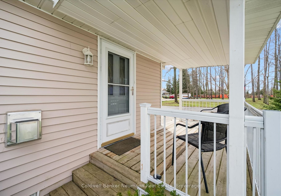 401-teak-trail-centre-wellington-ontario-x13006782