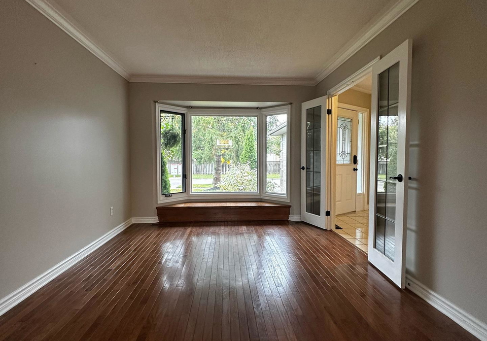 74-barrydale-crescent-london-north-ontario-x13006832