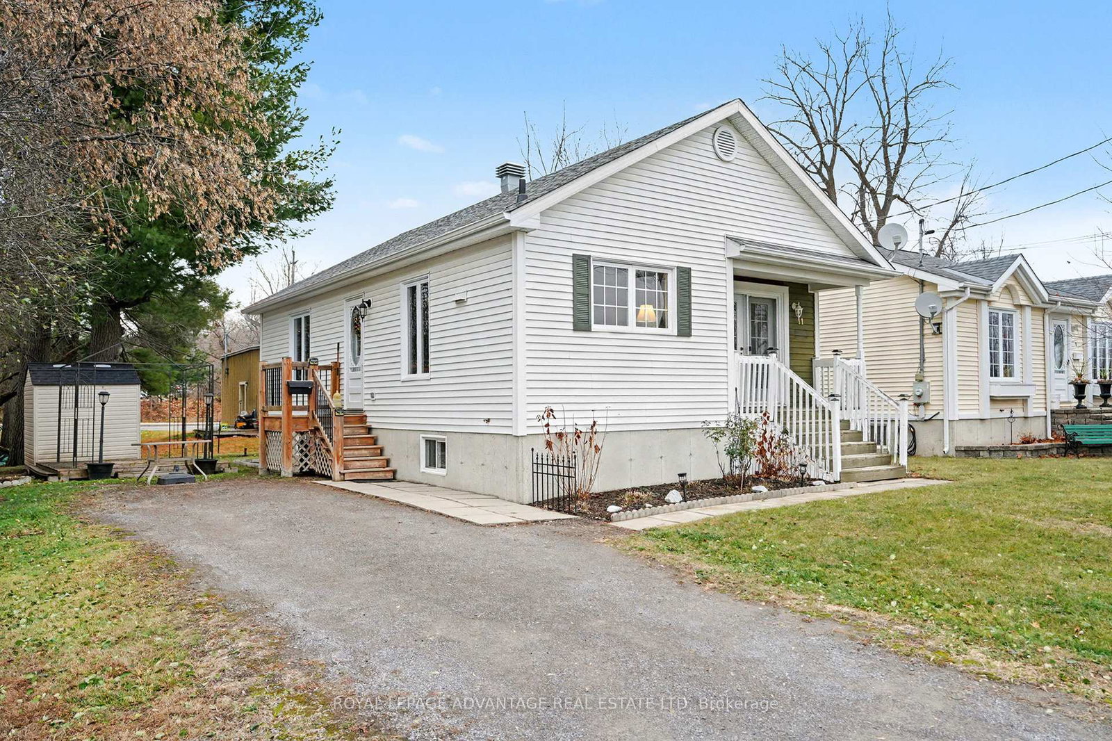 11-queen-street-perth-ontario-x13006946
