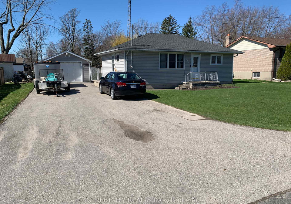 176-king-street-southwest-middlesex-ontario-x13006952