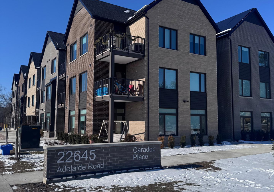 22645-adelaide-road-strathroy-caradoc-ontario-x13007160