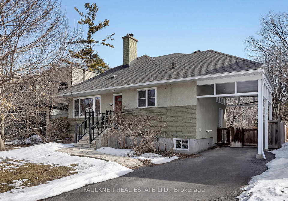573-courtenay-avenue-ottawa-ontario-x13007204