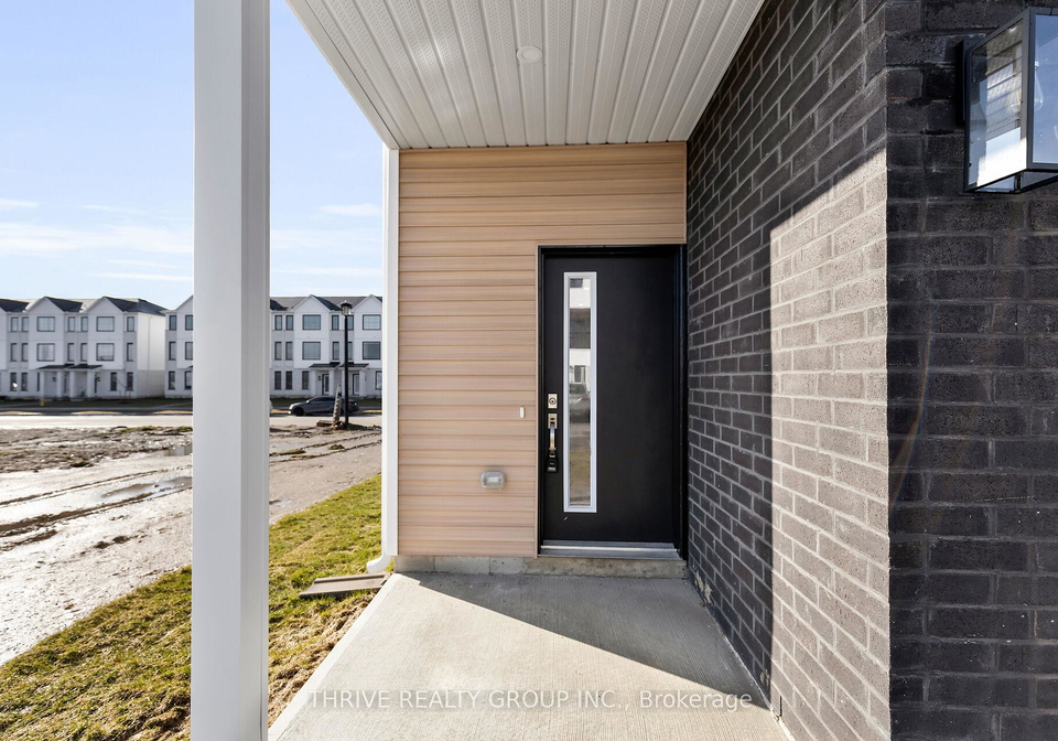 1595-capri-crescent-london-north-ontario-x13007254
