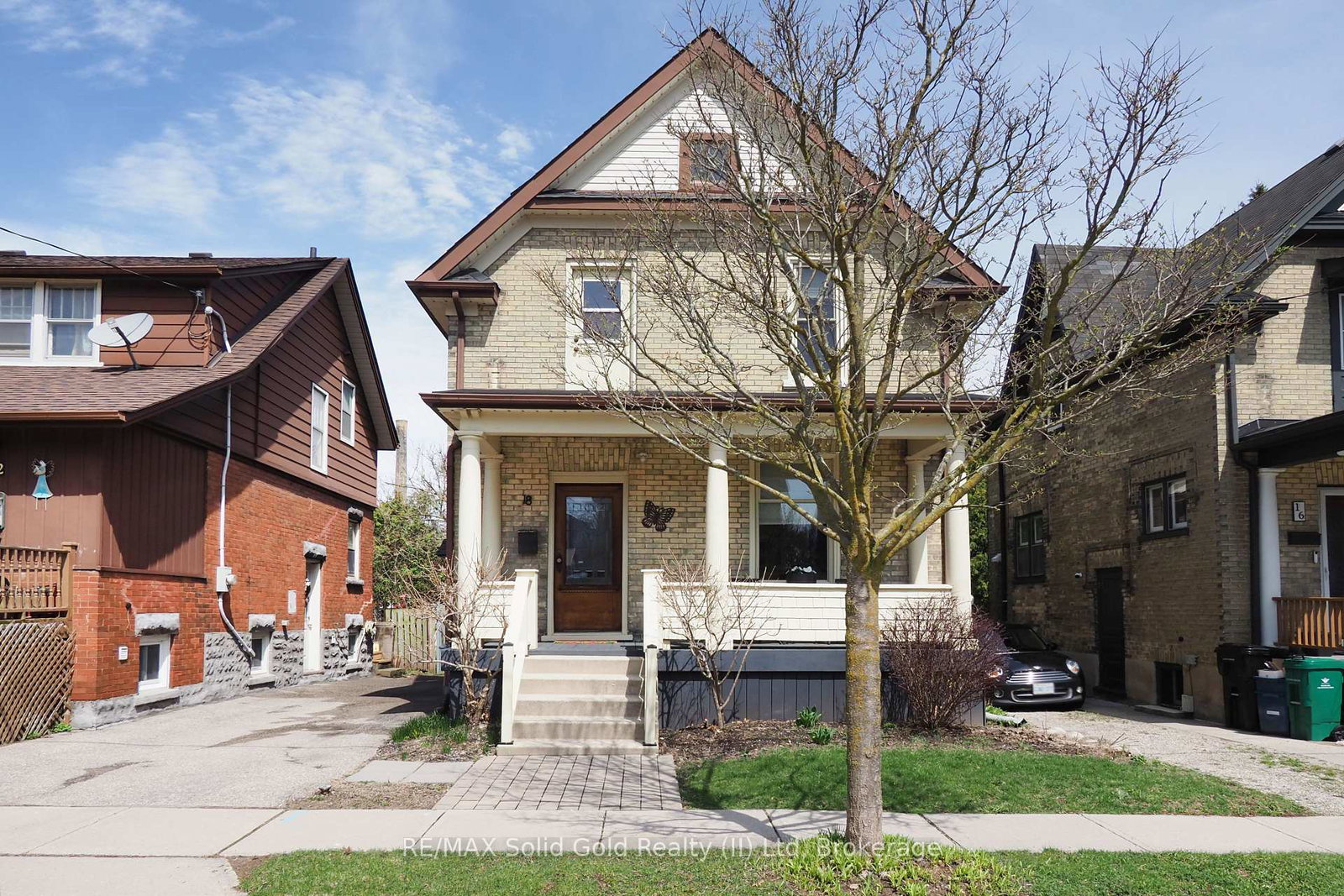 18-theresa-street-kitchener-ontario-x13007260