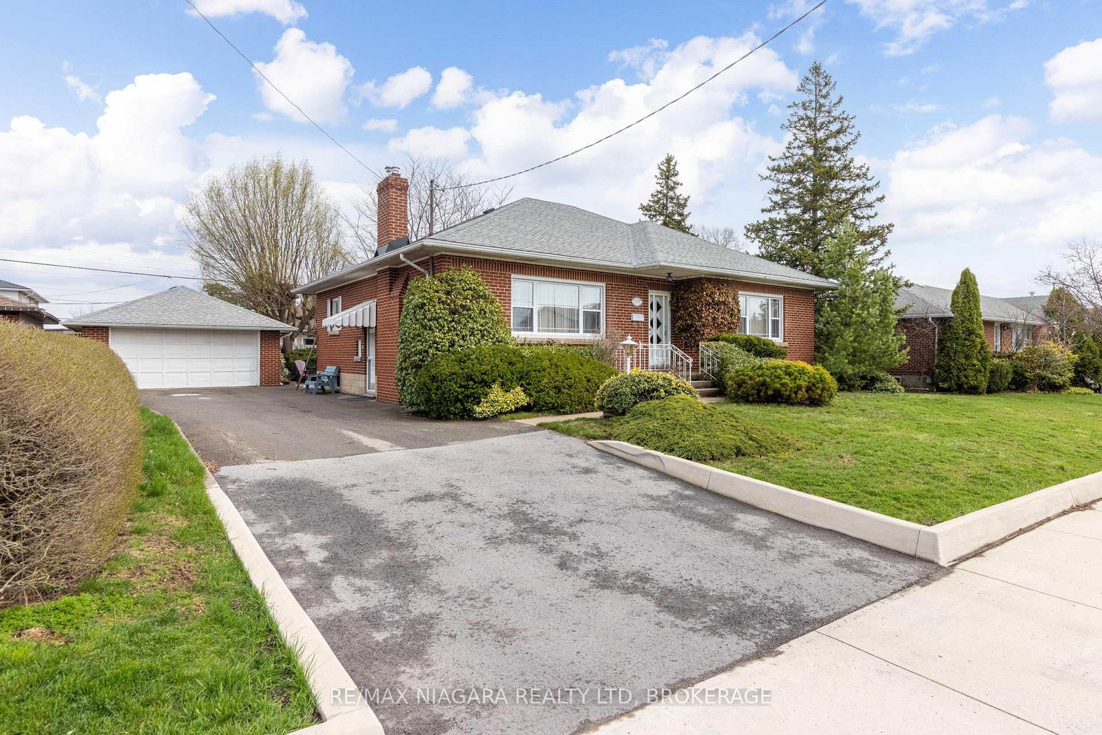129-idylewylde-street-fort-erie-ontario-x13007276