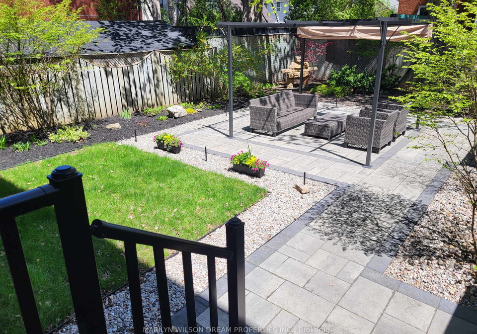 39-lambton-avenue-ottawa-ontario-x13007398