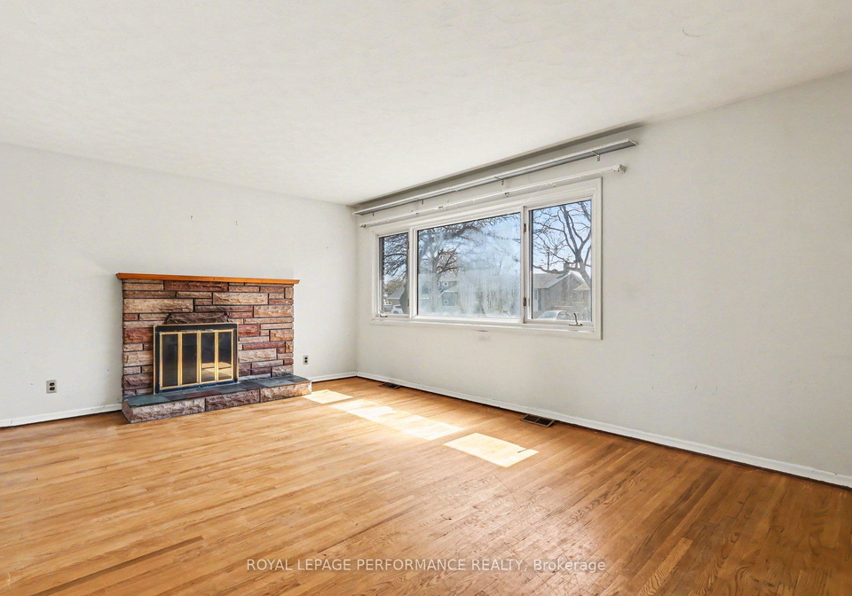 767-cross-avenue-ottawa-ontario-x13007454