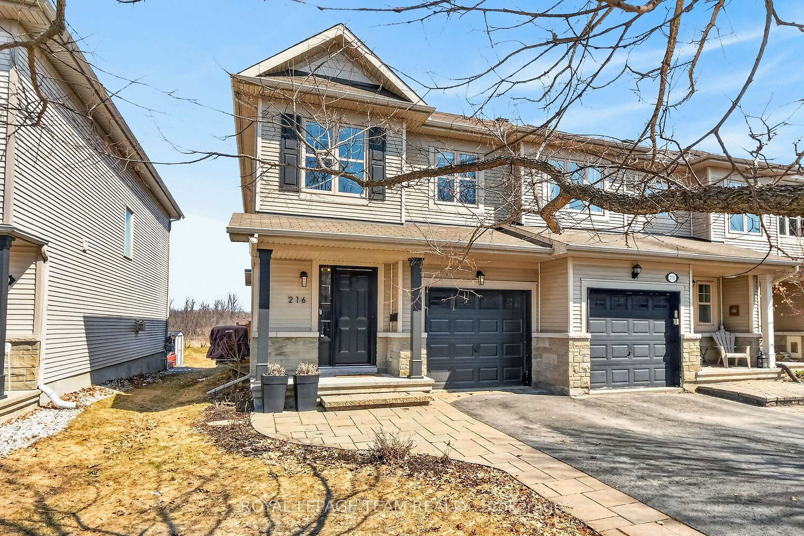 216-trail-side-circle-ottawa-ontario-x13007546