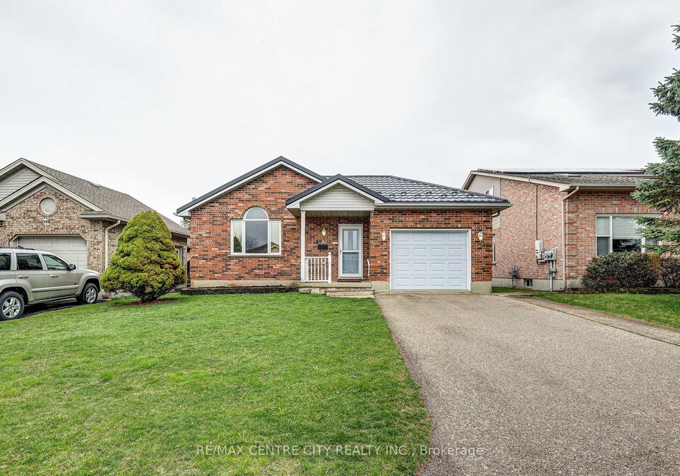 42-oldewood-crescent-st-thomas-ontario-x13007780