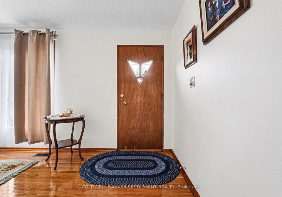 64-south-street-perth-ontario-x13007818