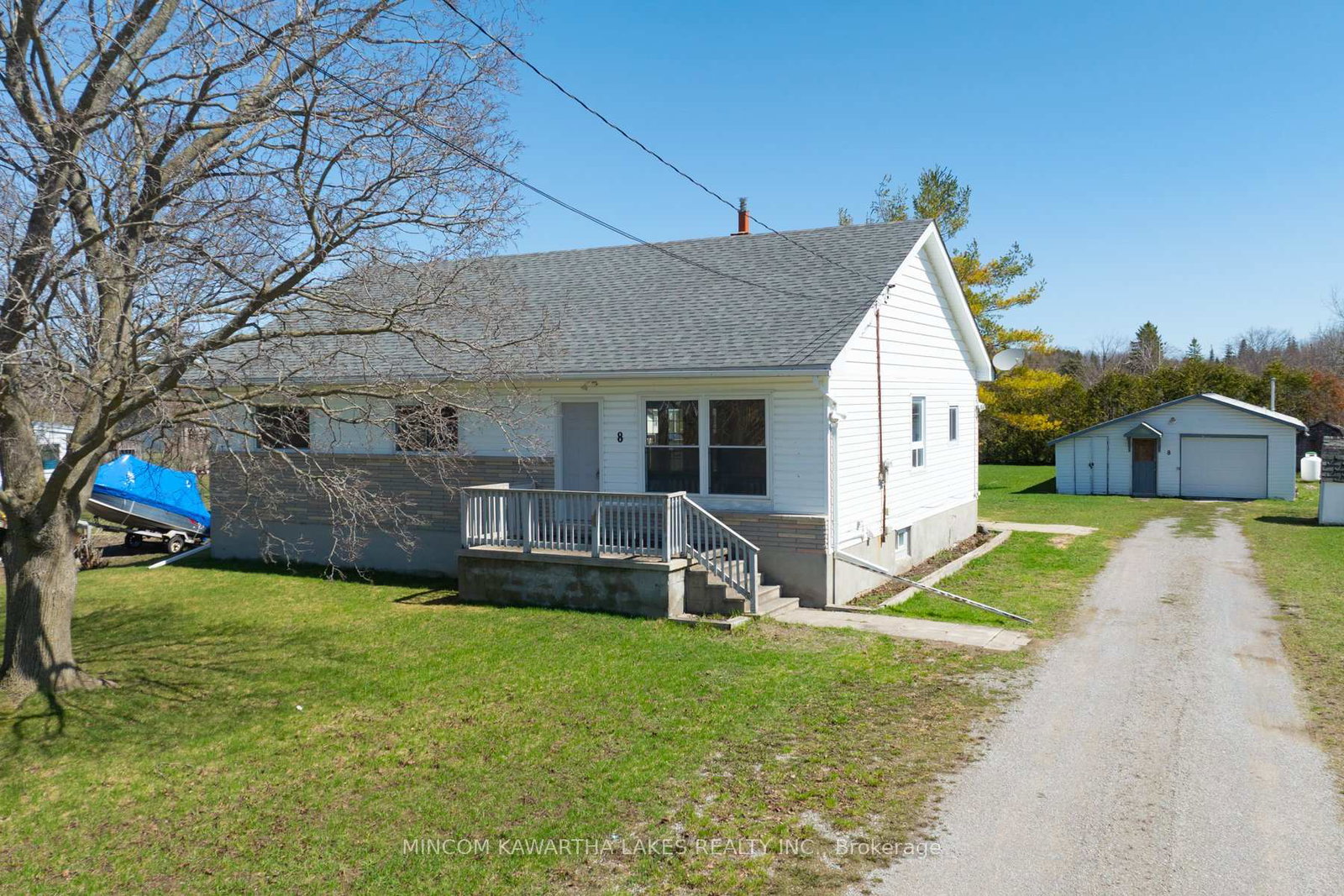 8-west-street-n-kawartha-lakes-ontario-x13007832