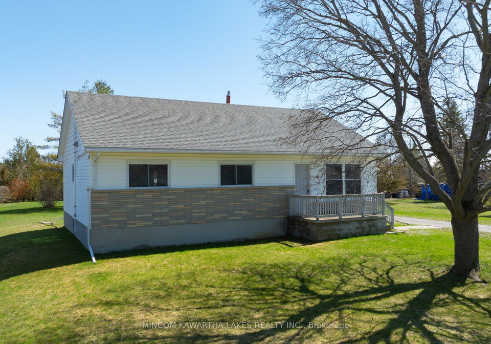 8-west-street-n-kawartha-lakes-ontario-x13007832