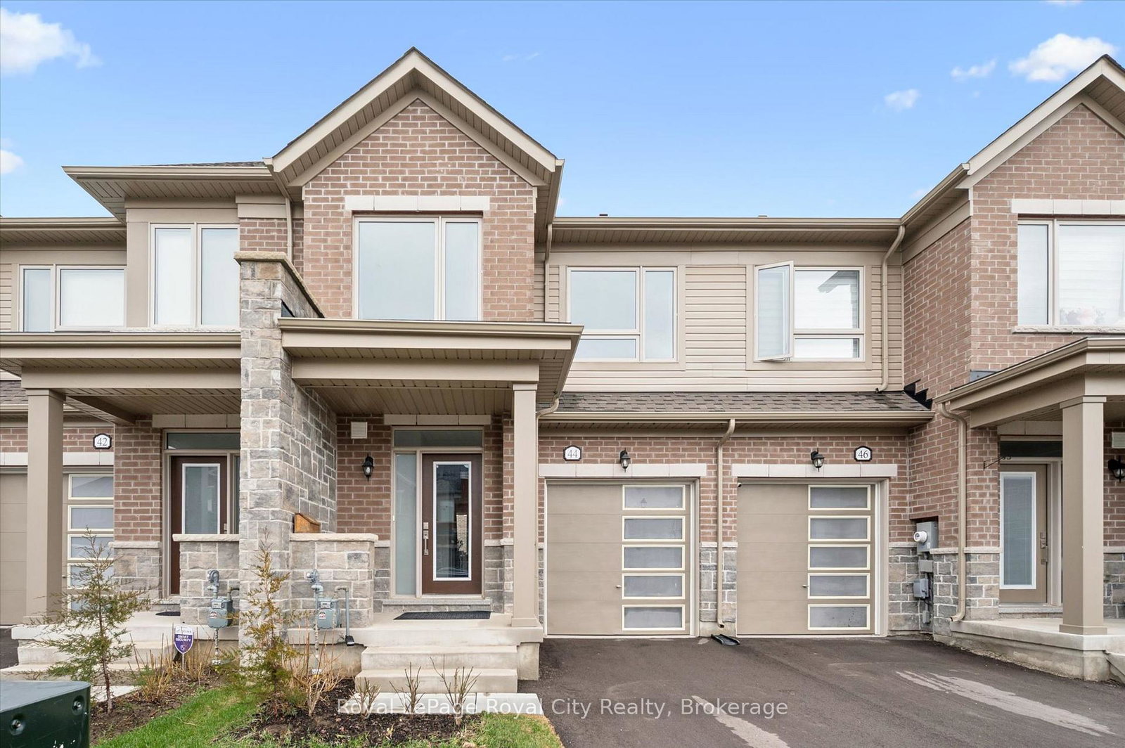 44-edminston-drive-centre-wellington-ontario-x13007952