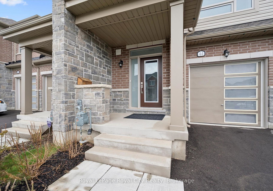 44-edminston-drive-centre-wellington-ontario-x13007952