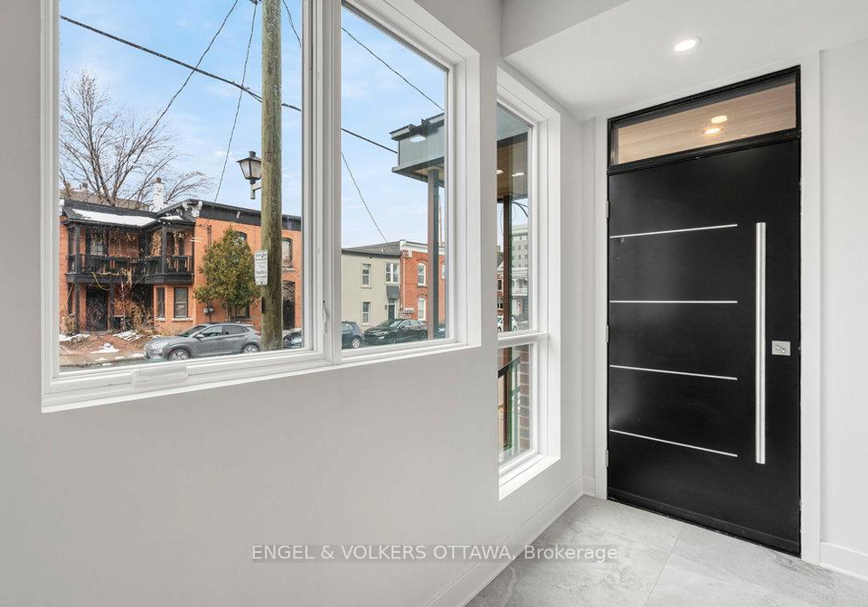 69-parent-avenue-ottawa-ontario-x13008272