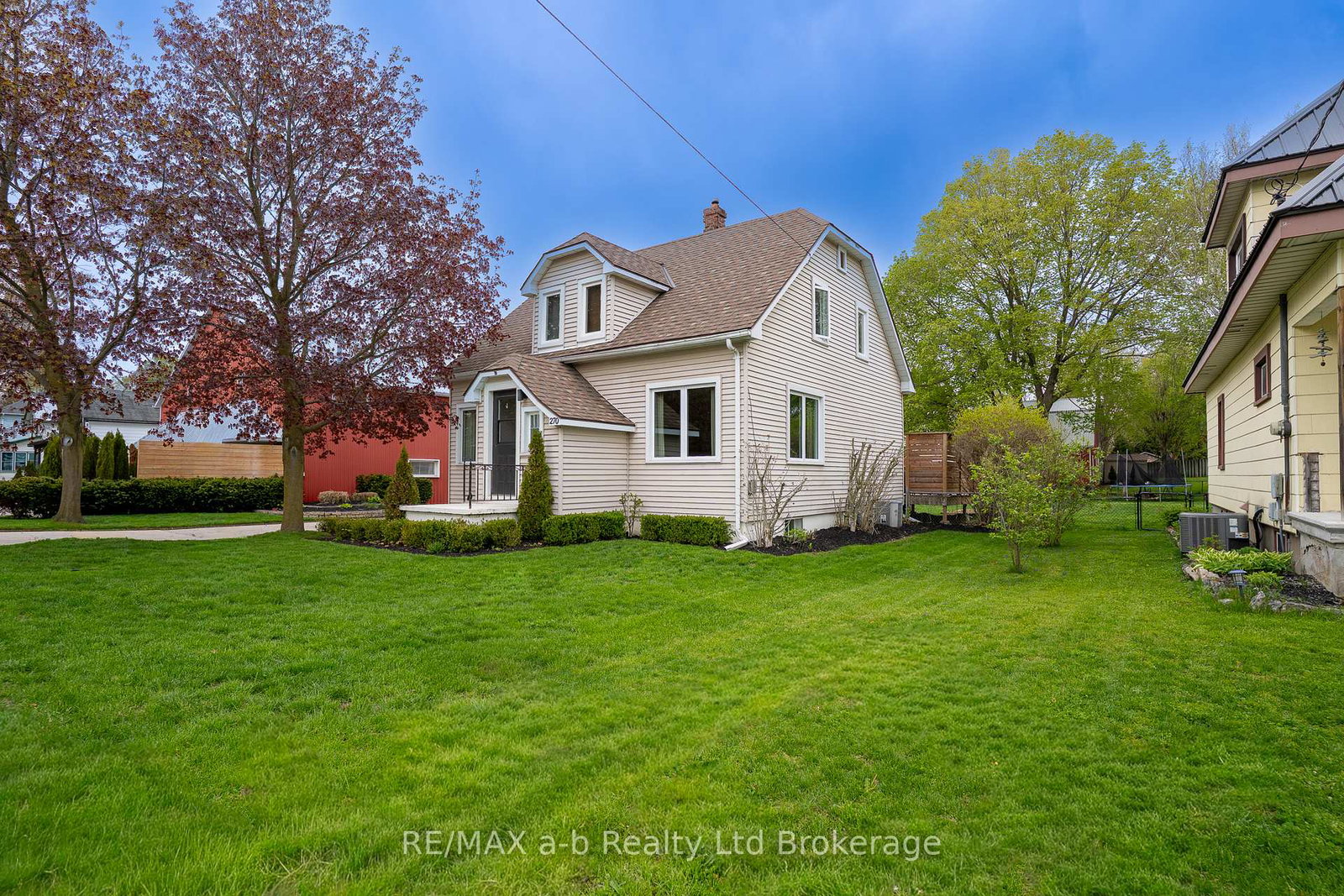 270-main-street-e-norwich-ontario-x13008524