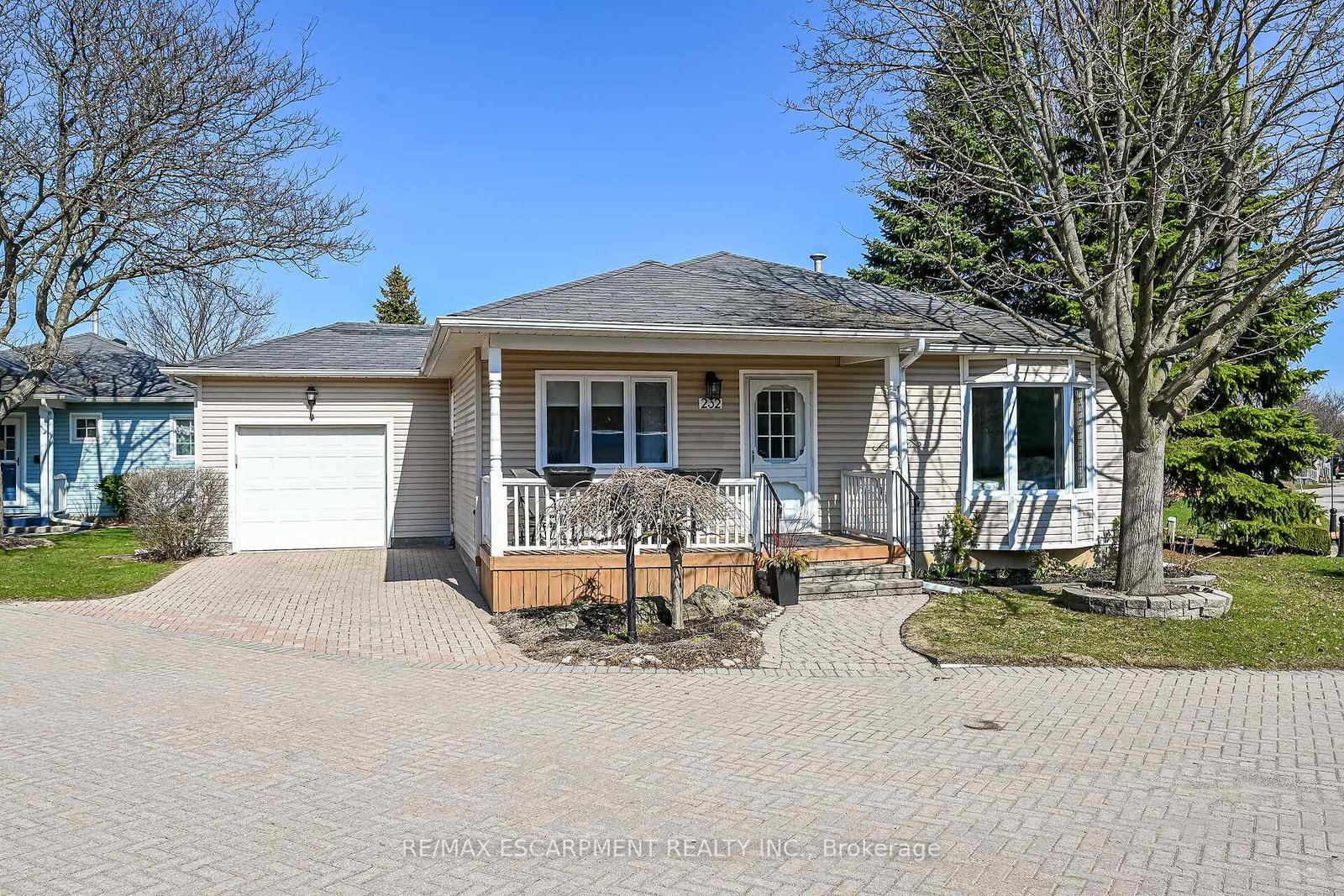 232-silverbirch-boulevard-hamilton-ontario-x13008720