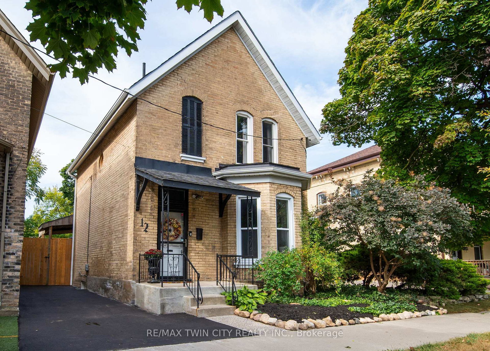 12-pearl-street-brantford-ontario-x13008732