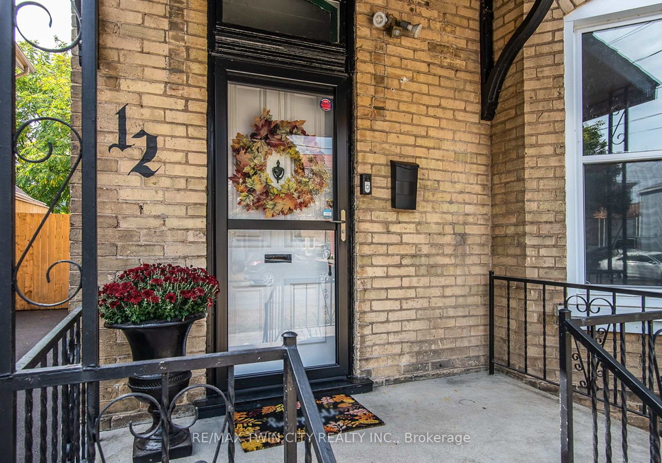 12-pearl-street-brantford-ontario-x13008732