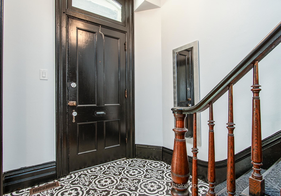 12-pearl-street-brantford-ontario-x13008732