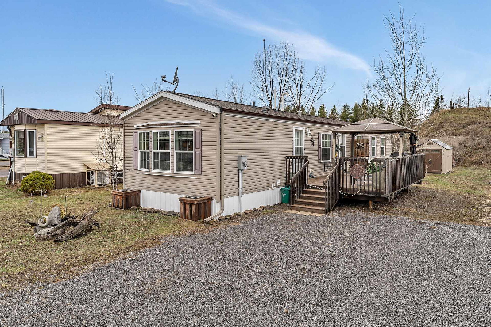 6707-chris-tierney-private-ottawa-ontario-x13008796