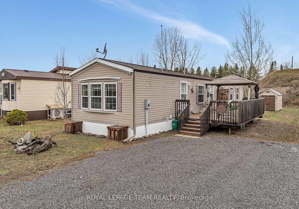 6707-chris-tierney-private-ottawa-ontario-x13008796