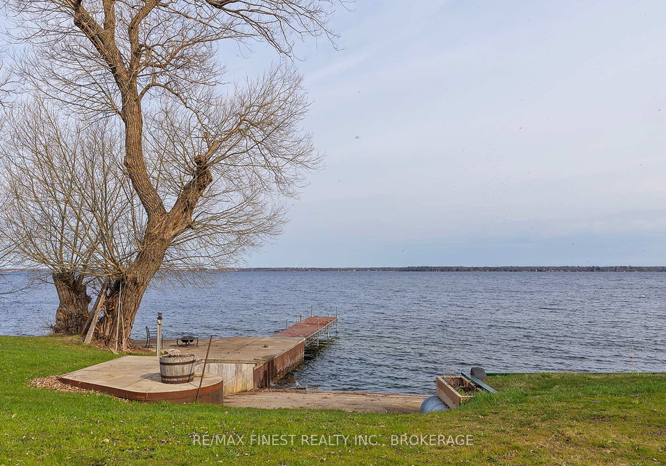 2800-front-road-frontenac-islands-ontario-x13008850
