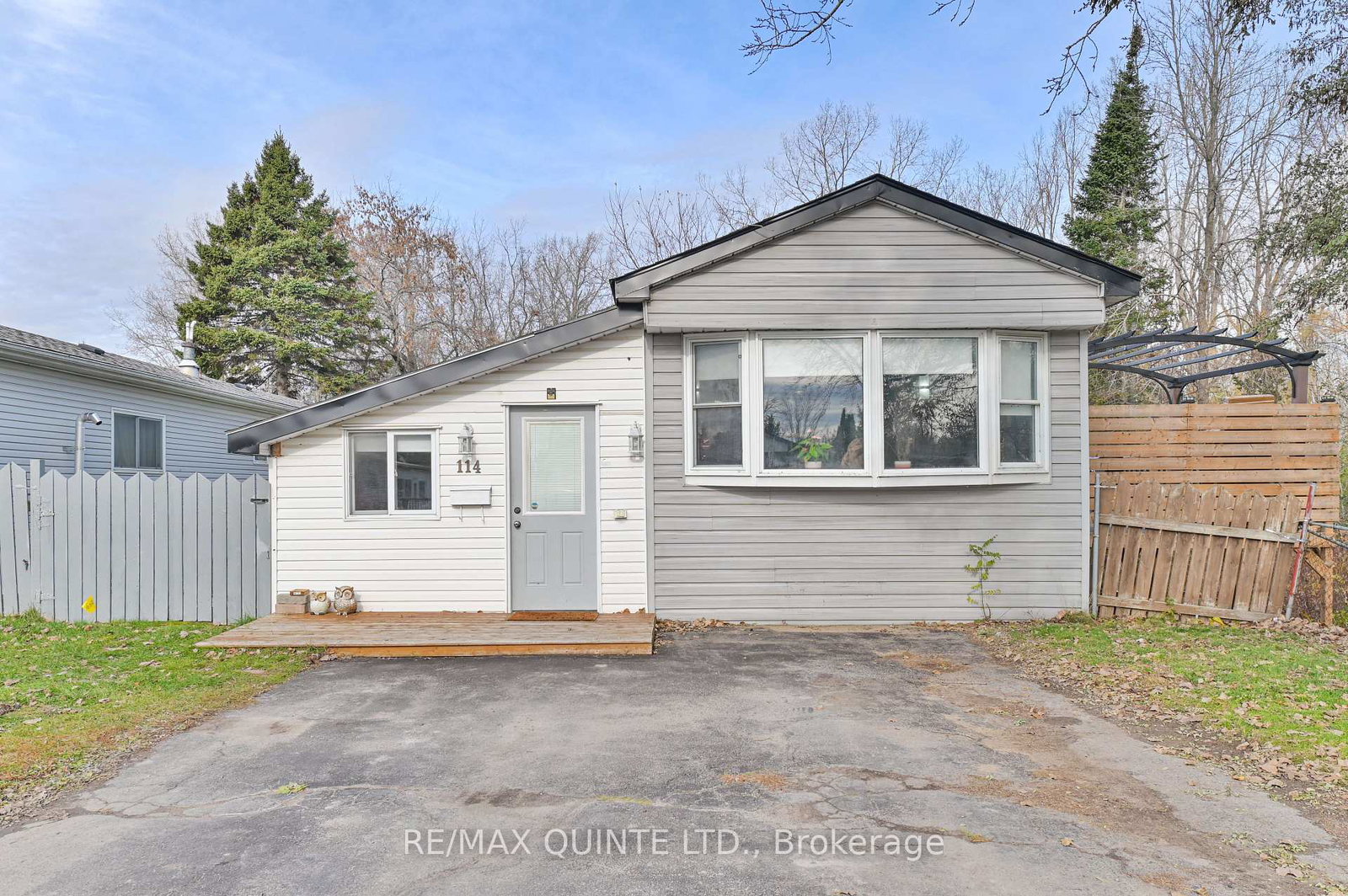 529-old-highway-2-quinte-west-ontario-x13008892