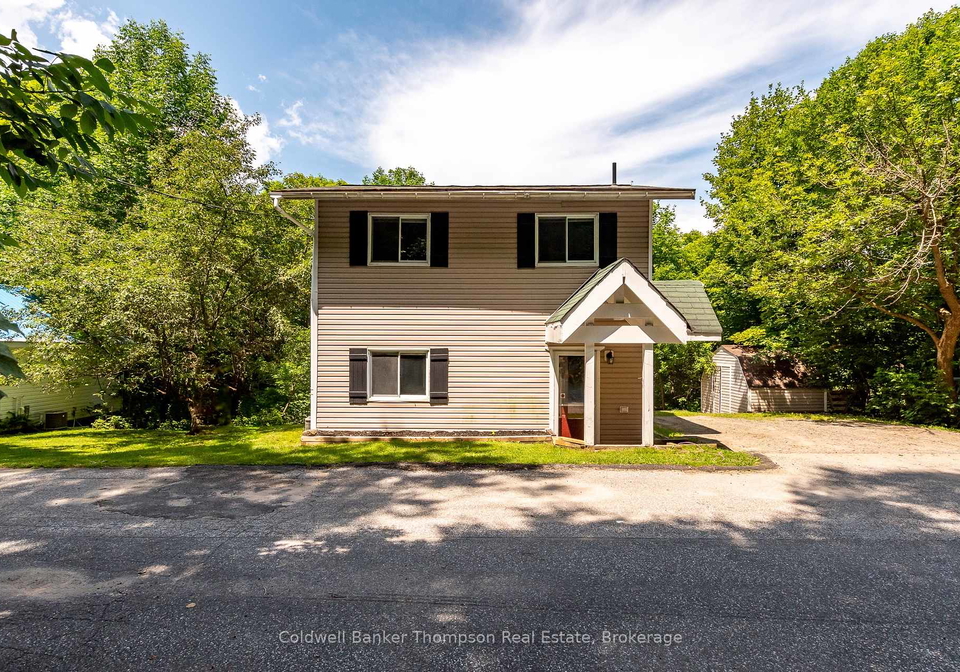 16-walpole-street-huntsville-ontario-x13009048
