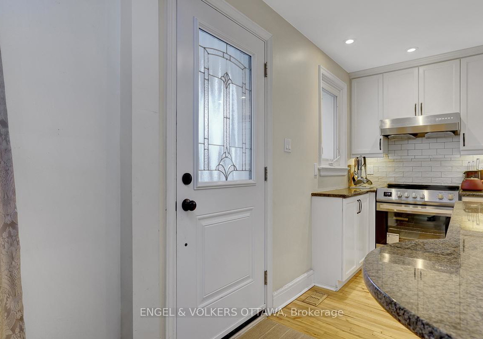 1838-scott-street-ottawa-ontario-x13009100