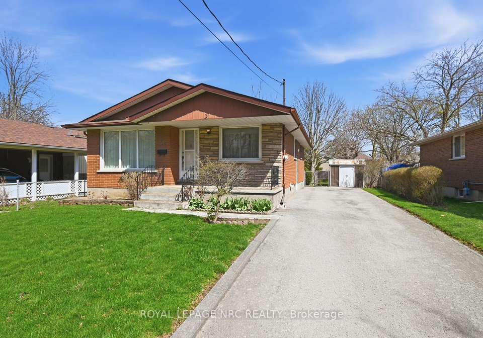 50-leaside-drive-st-catharines-ontario-x13009130