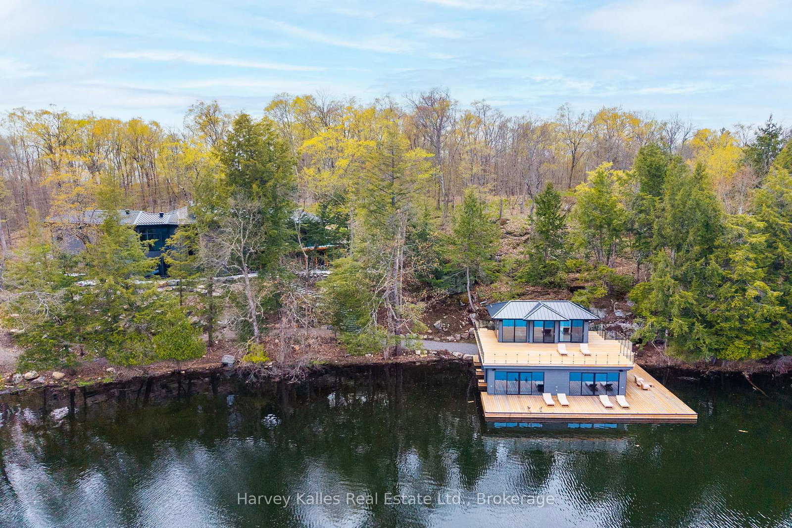 1013-halls-road-muskoka-lakes-ontario-x13009178