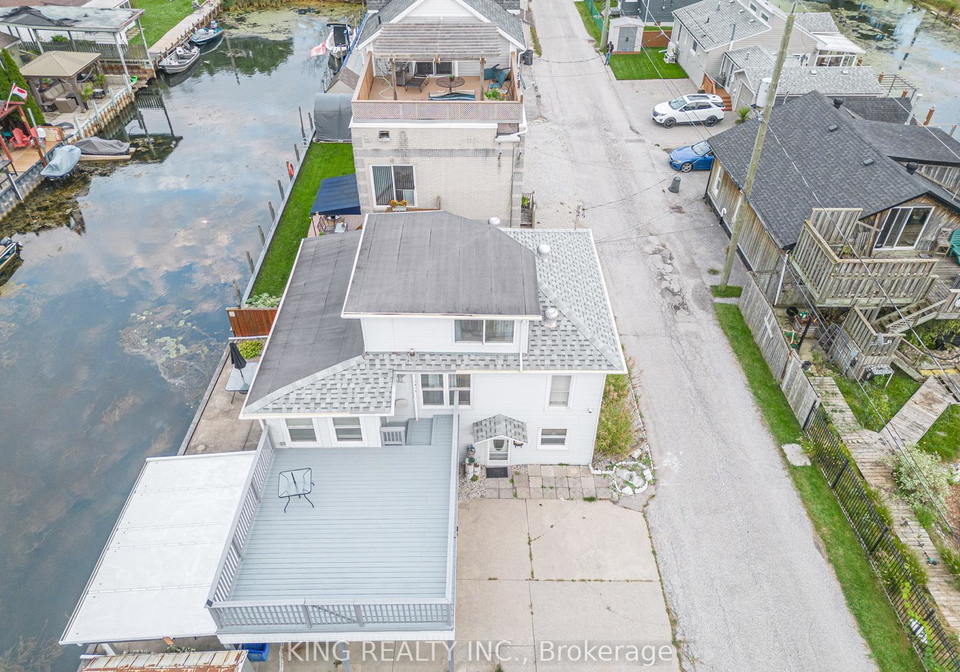 42-wahneta-avenue-lasalle-ontario-x13009184