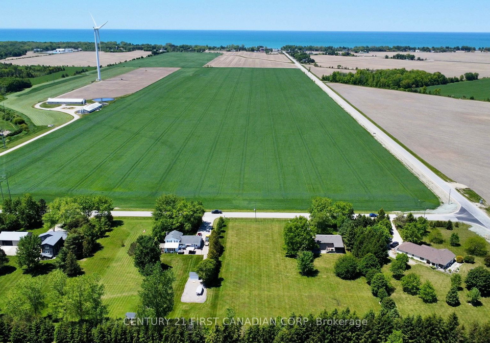 70986-b-line-lambton-shores-ontario-x13009608